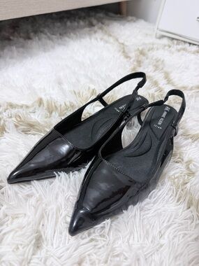 Anne Klein Black Patent Pointed Slingback micro kitten heels
